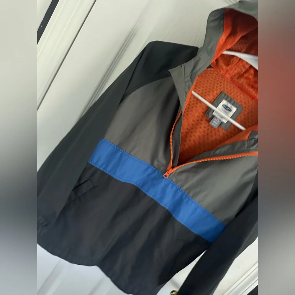 ✨2/$28✨ Old Navy Gray, Orange & Blue Striped Windbreaker Jacket•L